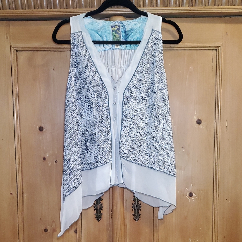 🎁 Anthropologie Burning Torch Eames Silk Tank